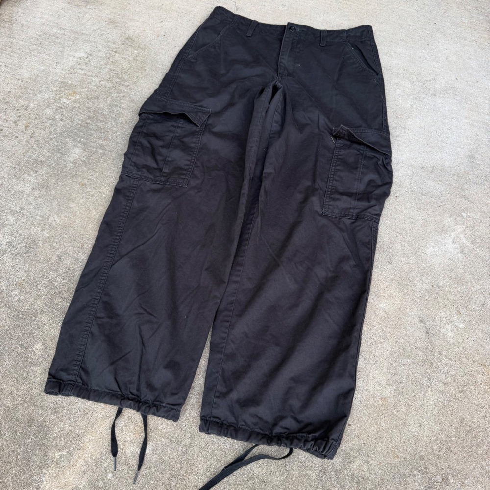 Levi's | '94 Baggy Cargo Pants Y2K Vibe Black Size 30 Streetwear Utility